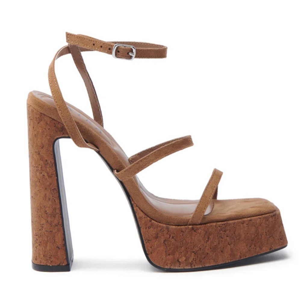 NEW AKIRA KNAPP BROWN CORK PLATFORM SANDALS SIZE 7